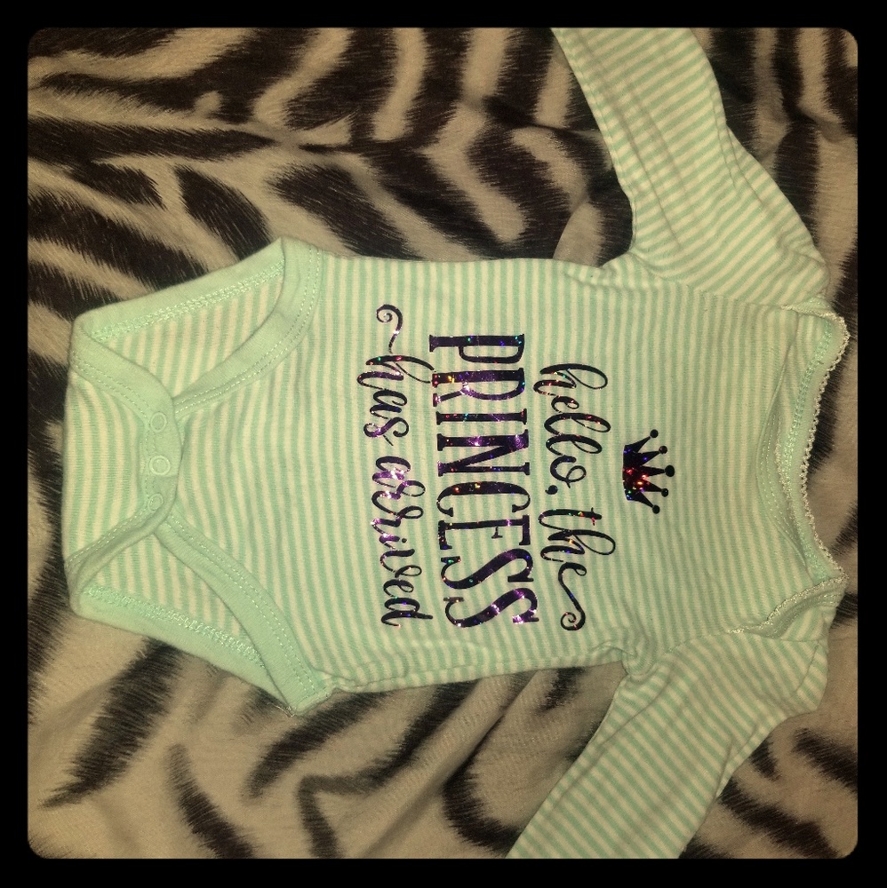💚💚0-3 Long sleeve onesie